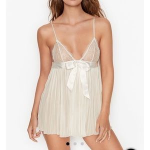 Victoria’s Secret Pleated Babydoll